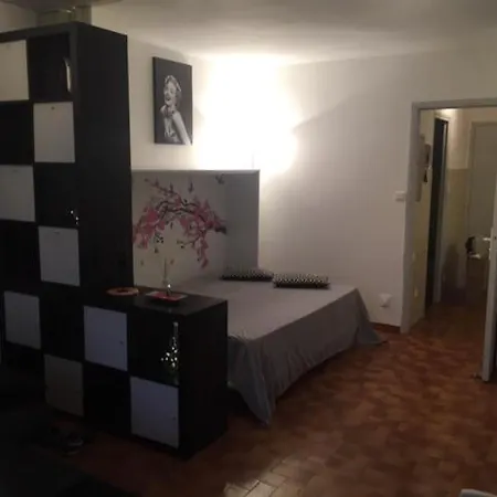 Galoubet Apartman *